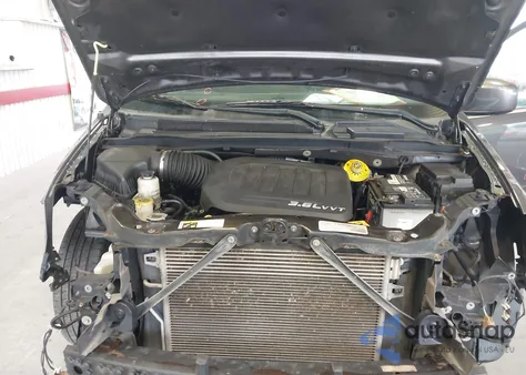 2017 Dodge Grand Caravan Sxt from USA, damaged, VIN 2C4RDGCG8HR853115